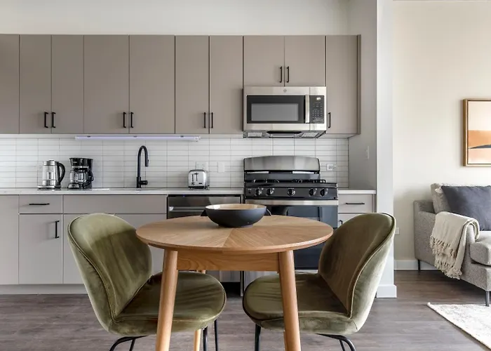River North 1br W Pool Gym Nr Riverwalk L Chi-1030 Apartment *