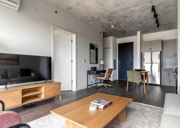 River North 1br W Pool Gym Nr Riverwalk L Chi-1030 Apartment